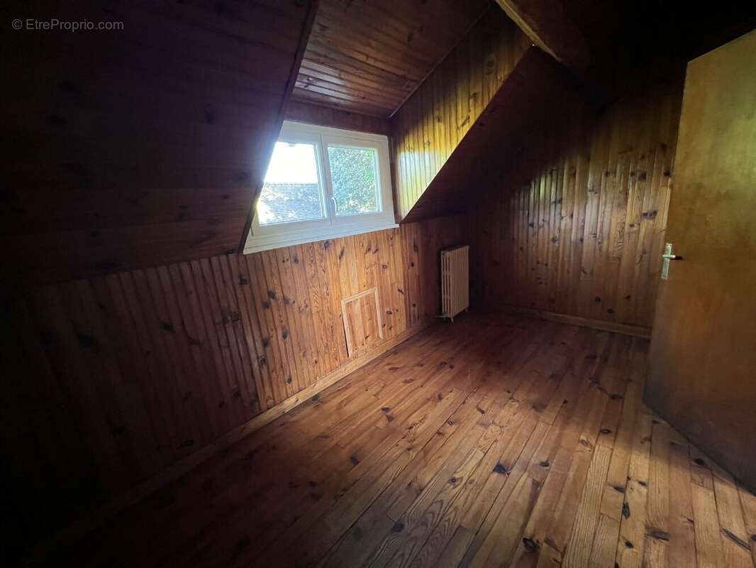 Maison à SAINT-CHERON