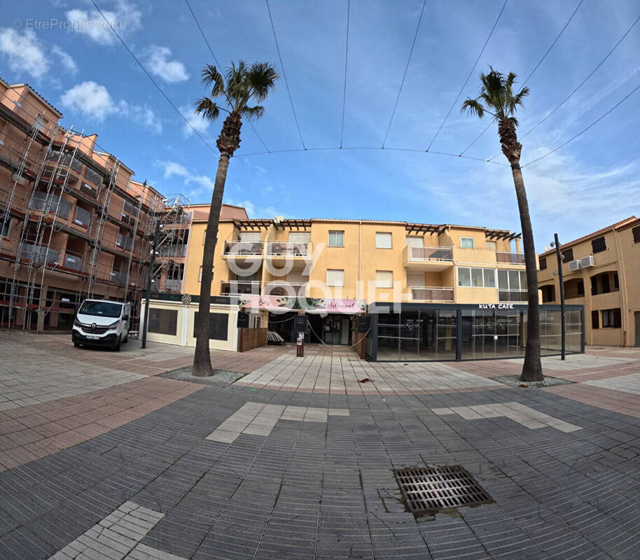 Commerce à SAINTE-MARIE