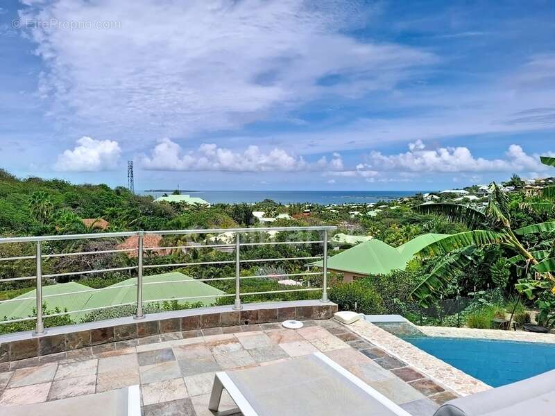 Maison à SAINT-MARTIN