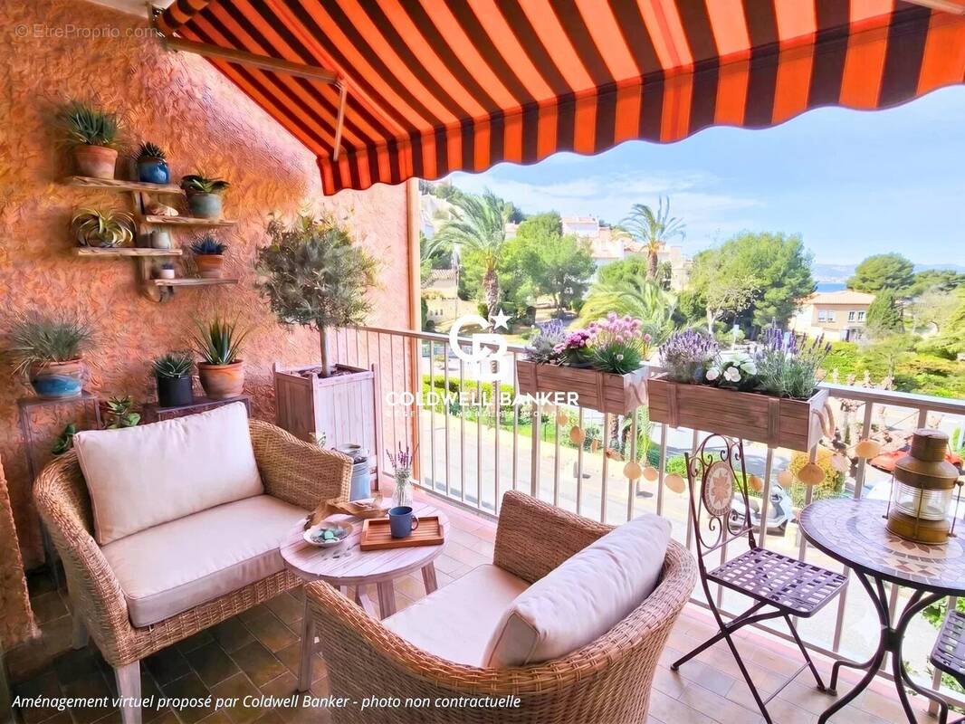 Appartement à SAINT-CYR-SUR-MER
