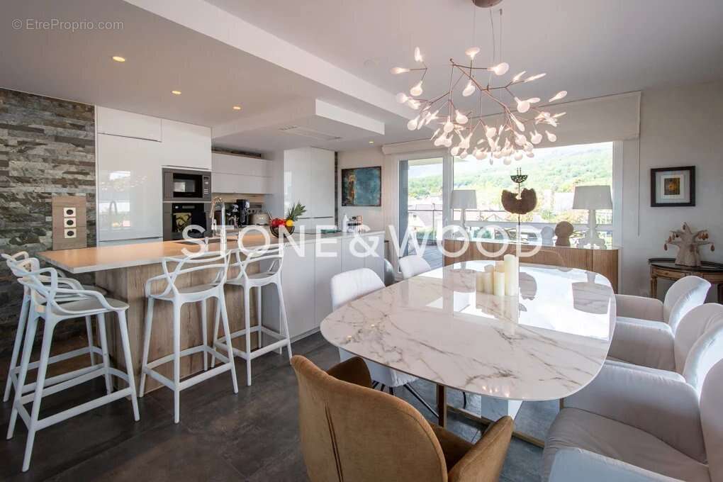 Appartement à THOIRY