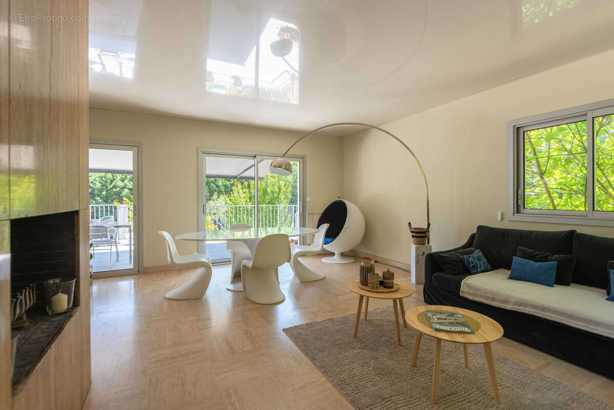Maison 225 m2 - parc de 8100 m2 - bel environnement - photo 8