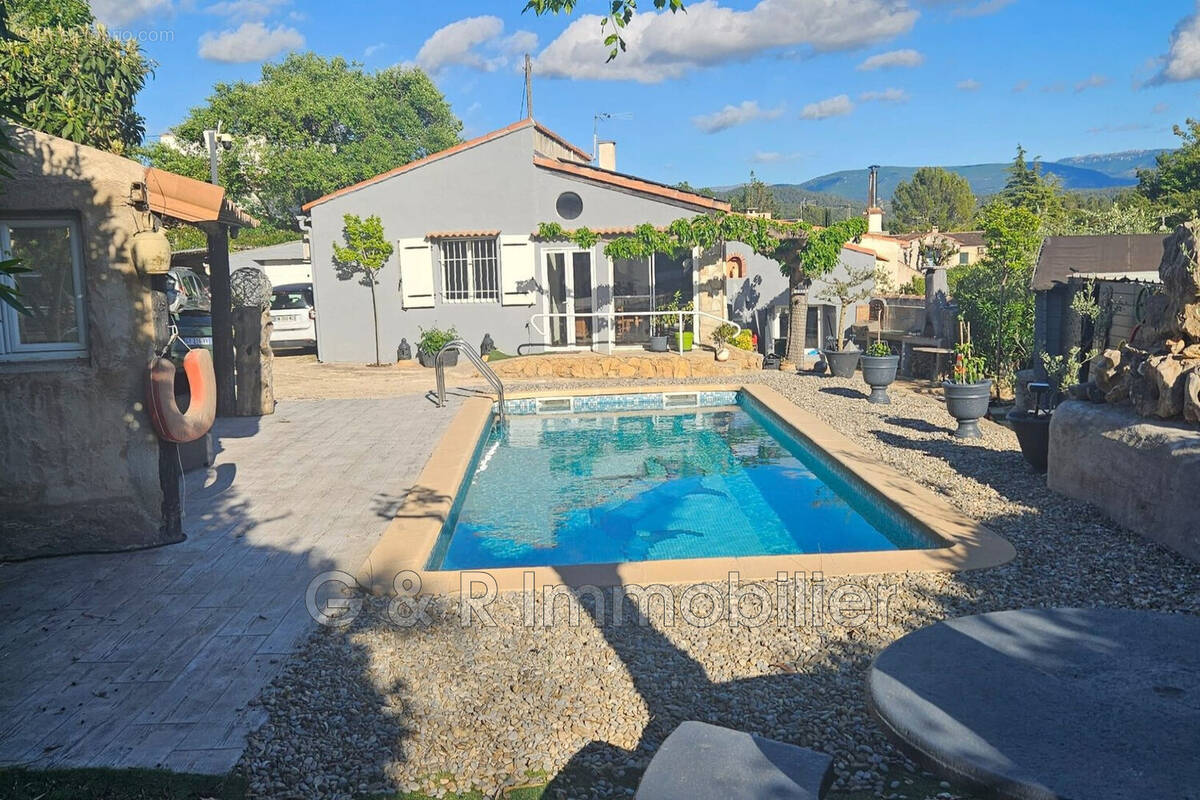 Maison à LA BOUILLADISSE