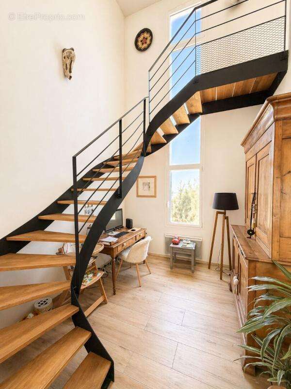 Maison familiale de standing avec piscine, suite parentale et appartement indépendant - photo 12