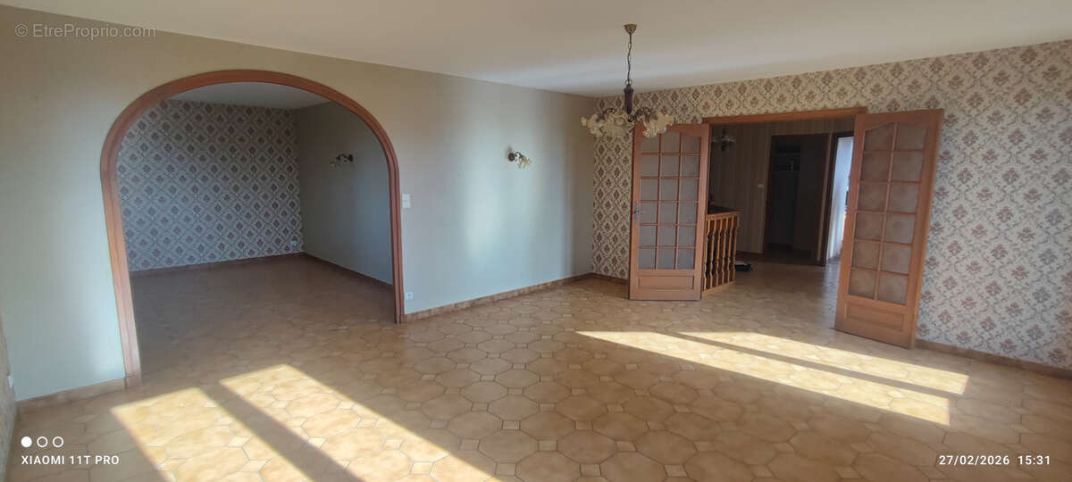 Maison à DOMPIERRE-SUR-CHALARONNE