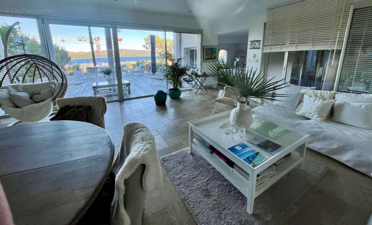 Maison à CAVALAIRE-SUR-MER