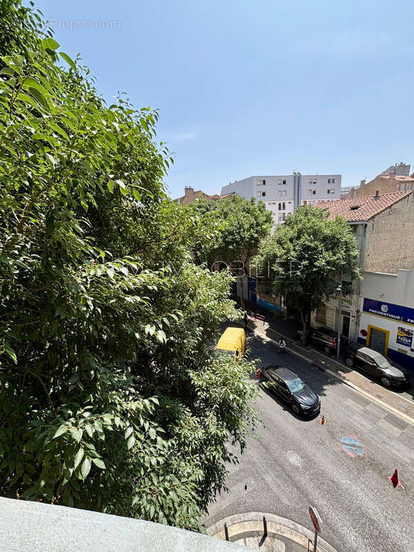 Appartement à MARSEILLE-3E