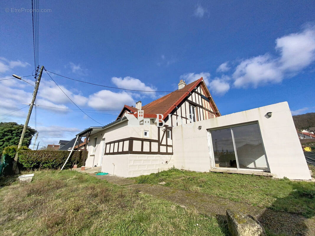 Maison à LE TRAIT