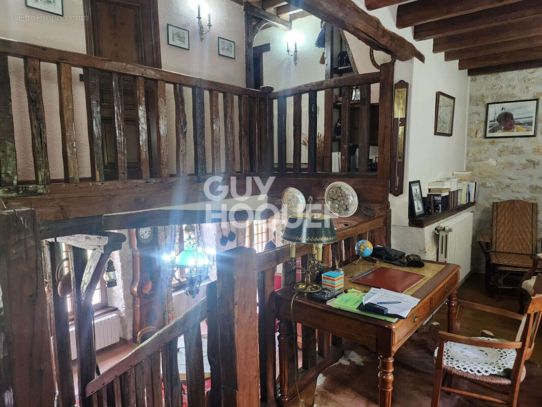 Maison à LONGUEVILLE