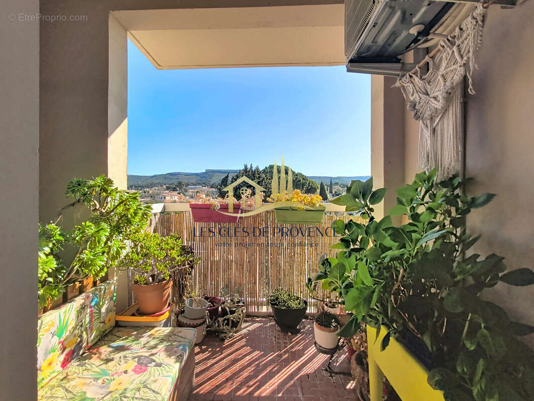 Appartement à ROGNAC