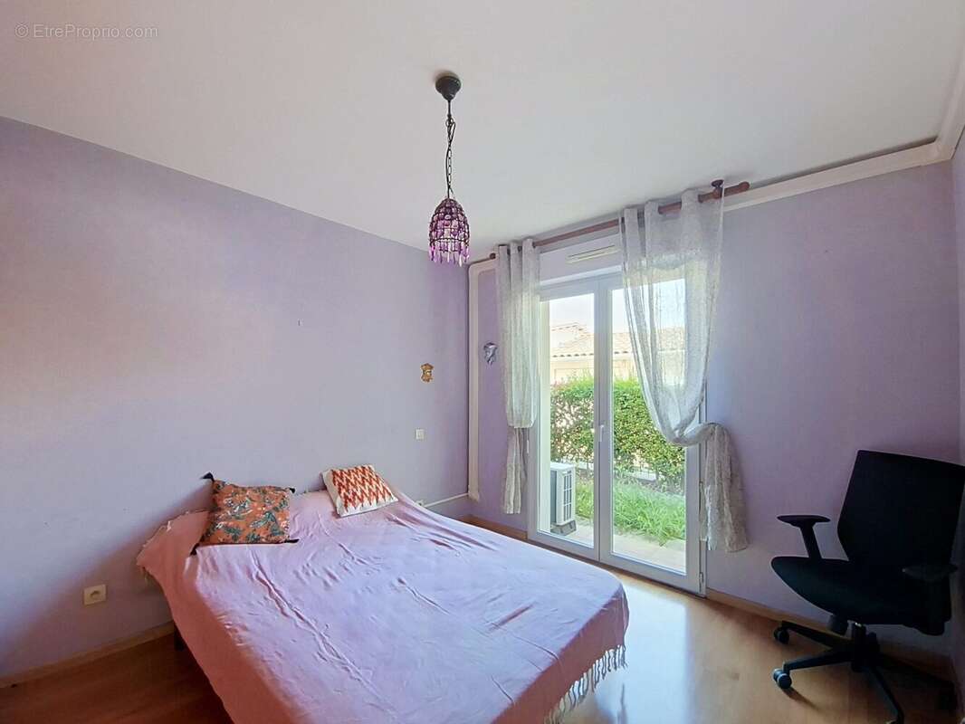 Appartement à CASTELGINEST