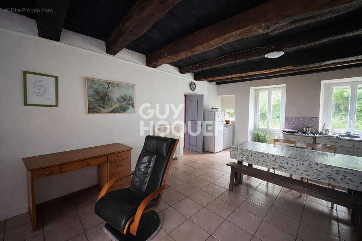 Maison à OZOLLES