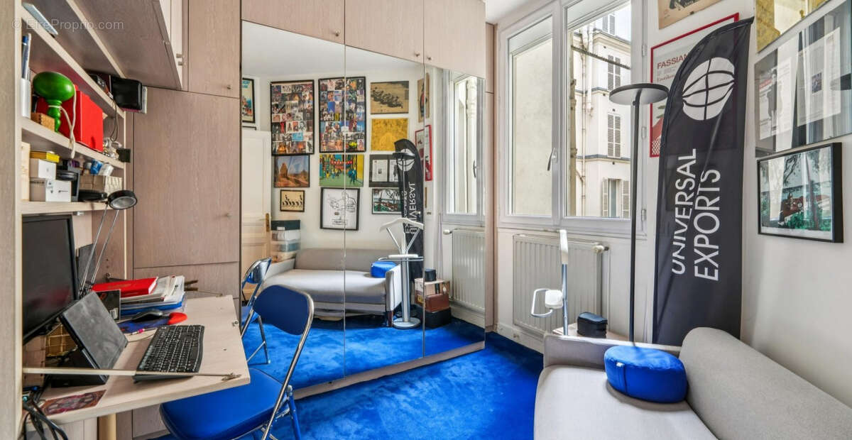 Appartement à PARIS-8E