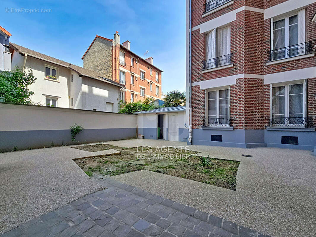 Appartement Asnieres Sur Seine 2 pièce(s) - photo 8