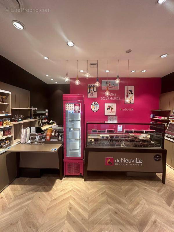 Commerce à JOINVILLE-LE-PONT