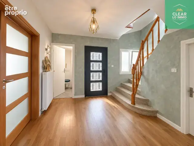 Maison familiale 7 pièces avec grand terrain et dépendances - photo 4