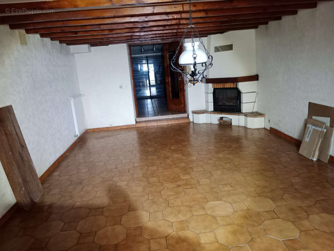 Maison à USSON-DU-POITOU