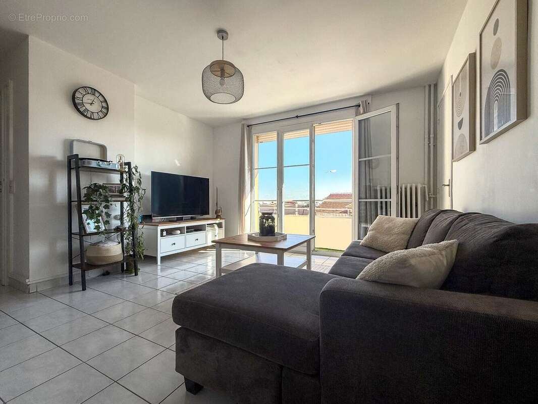 Appartement à MONTLHERY