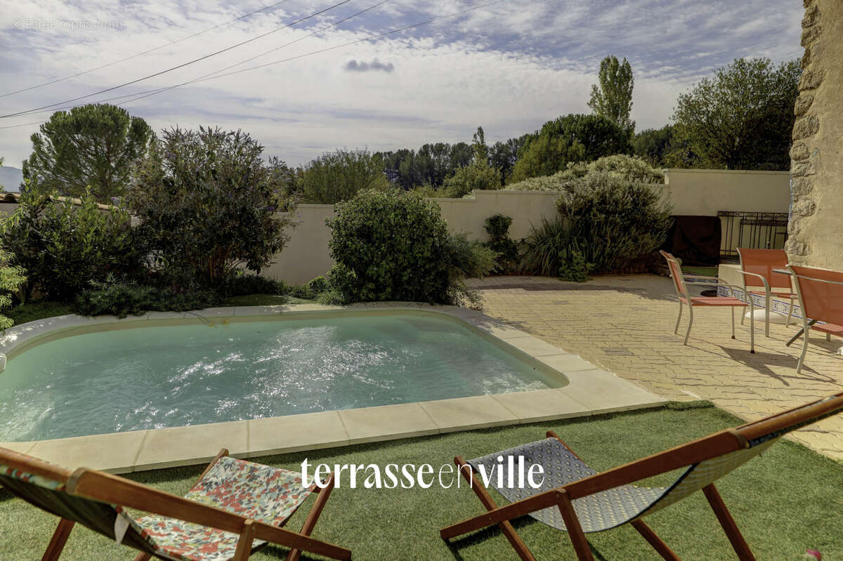 Maison à LA BOUILLADISSE