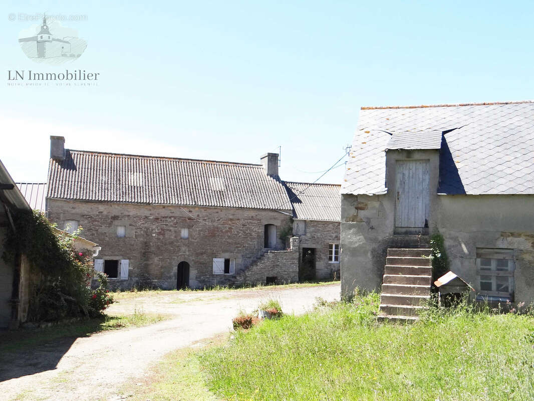 Propriété de caractère - vue mer - doëlan 225 m2 - photo 8
