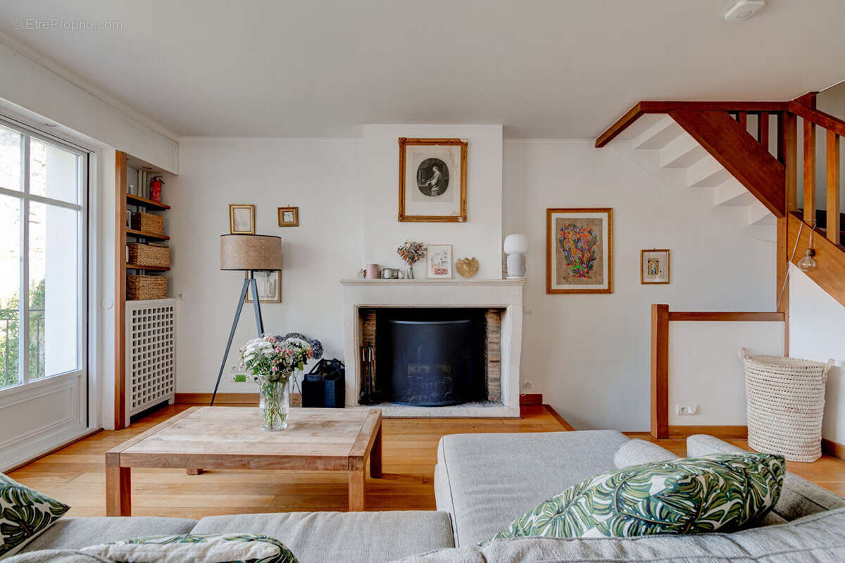 Maison à MAREIL-MARLY