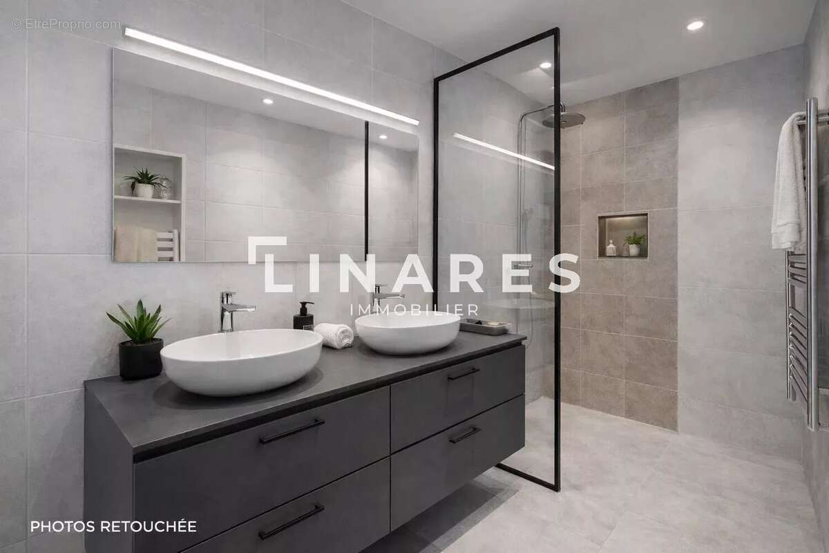Appartement à MARSEILLE-8E