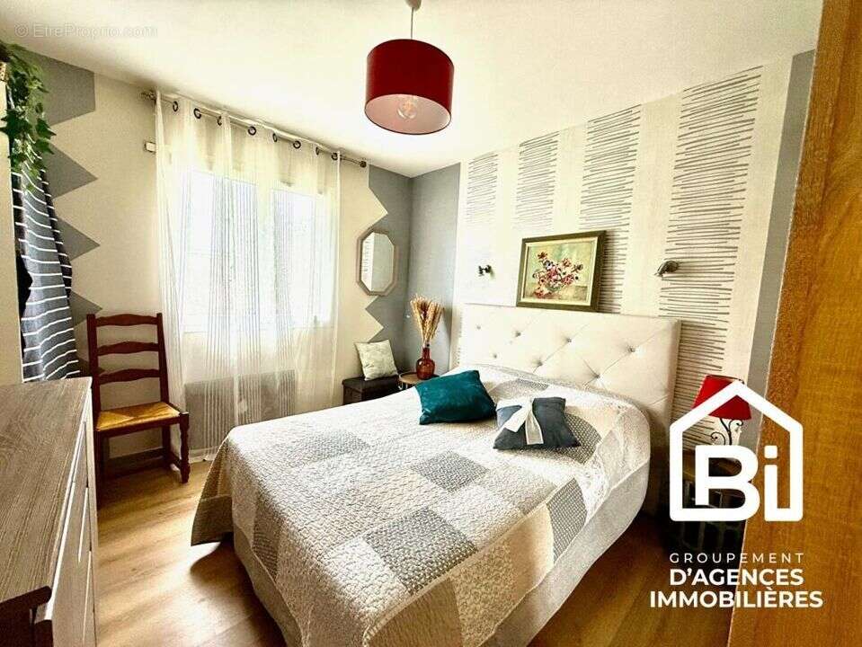 Maison à MAY-SUR-ORNE