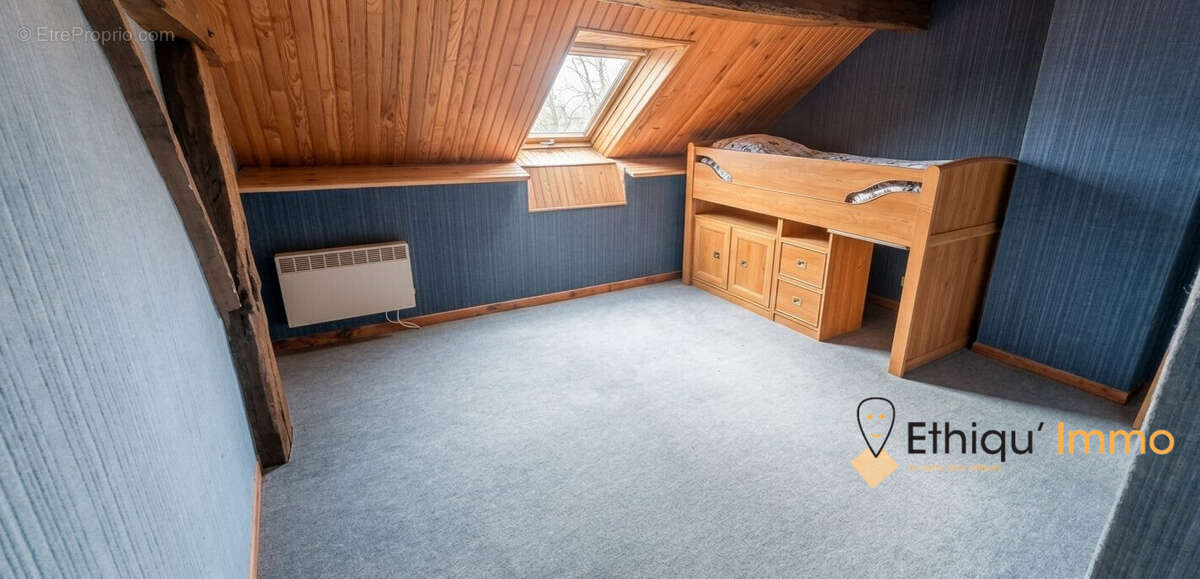 Maison à VITRY-LES-NOGENT