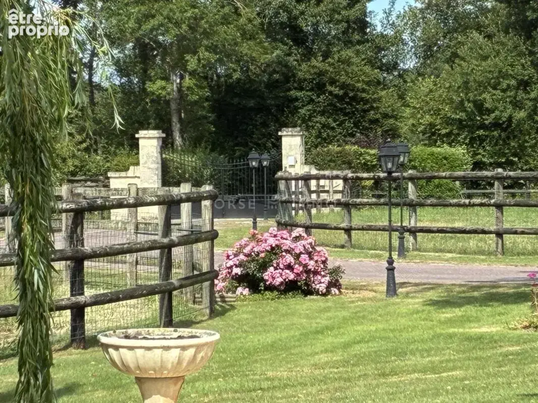 Tourgéville - Domaine d'exception de 5,6 hectares avec pisc - photo 4