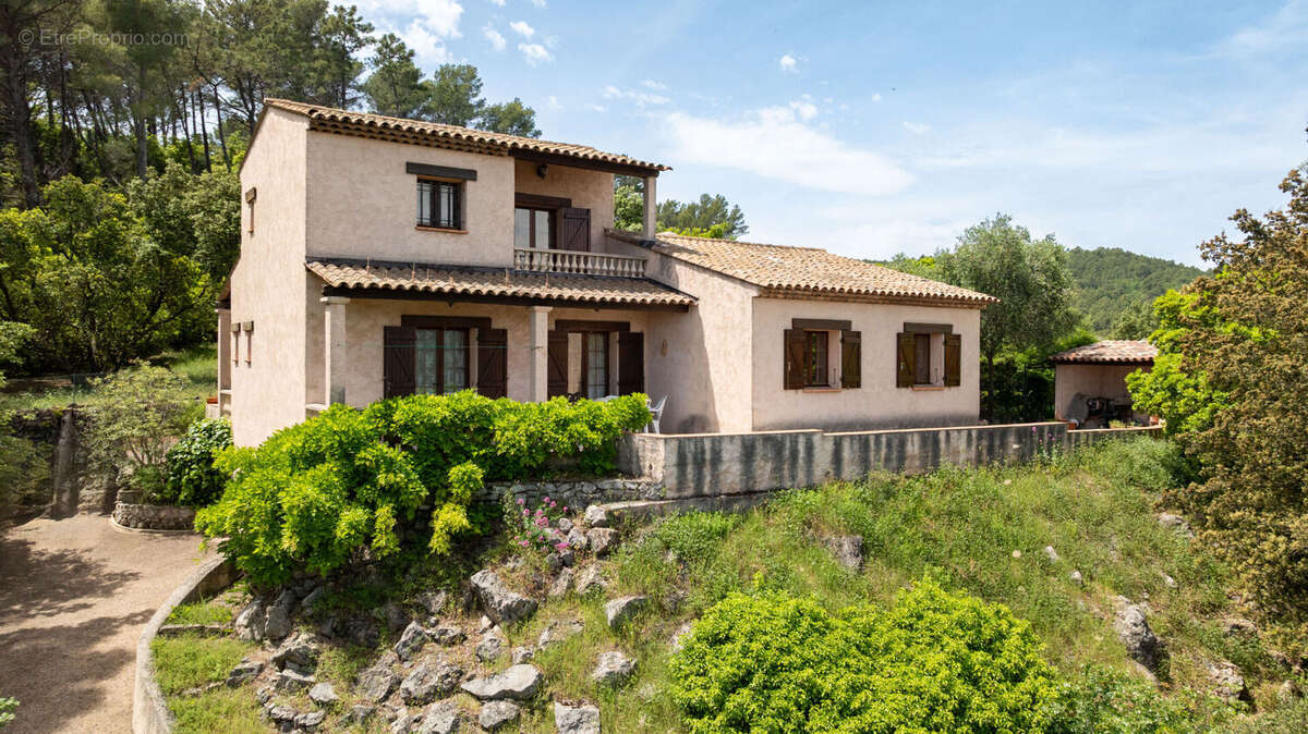 Maison à FIGANIERES