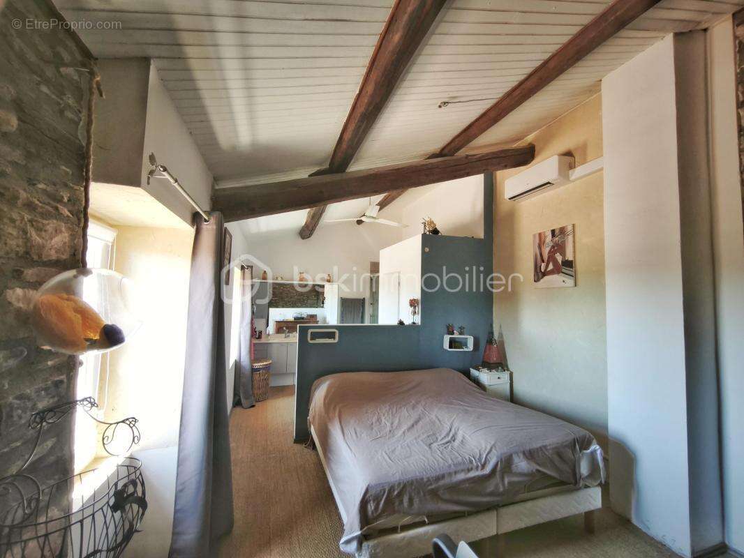 Maison de caractère de 179 m² avec suite indépendante bien-être, garage et patio – Faugères - photo 5