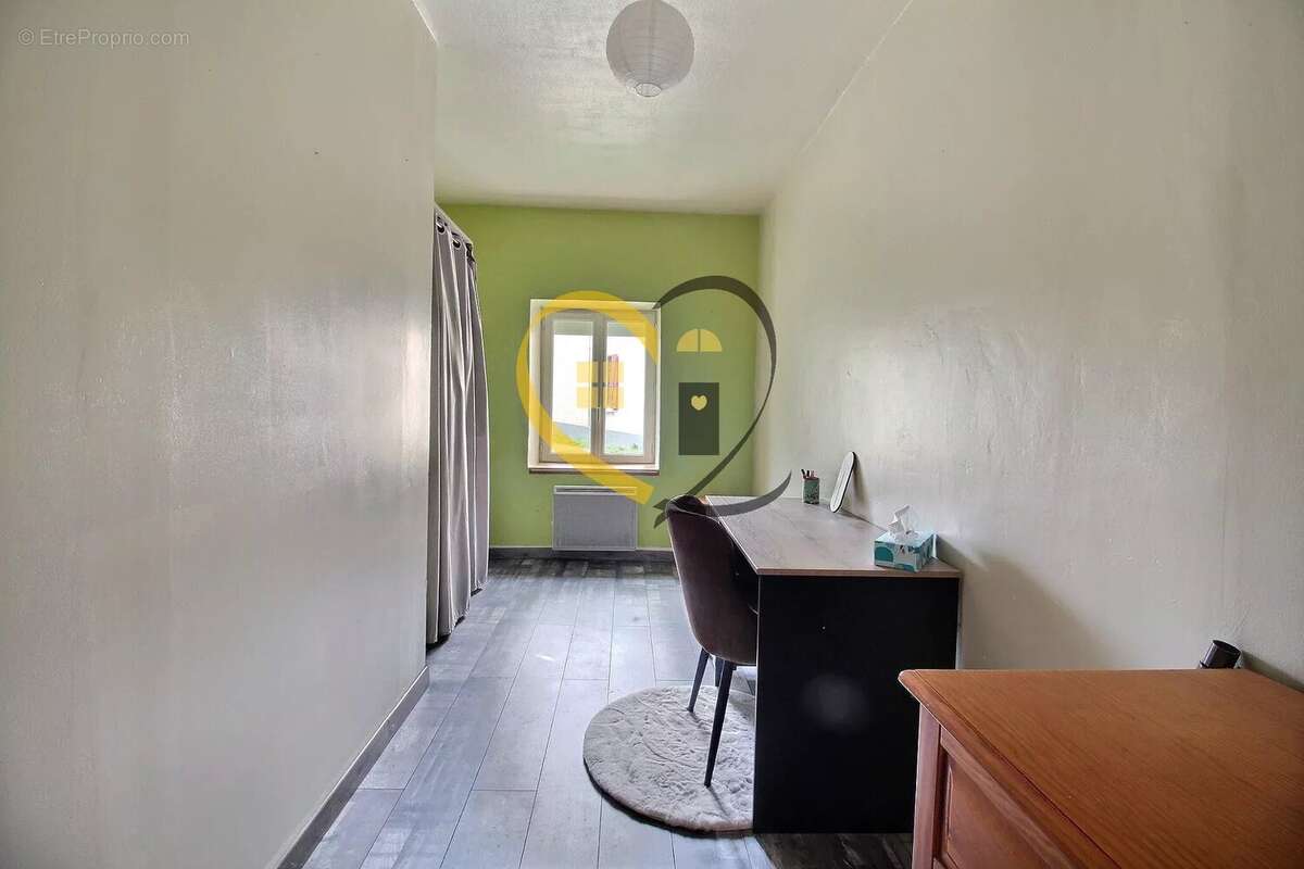 Maison à SAINT-MARTIN-D'AUXIGNY