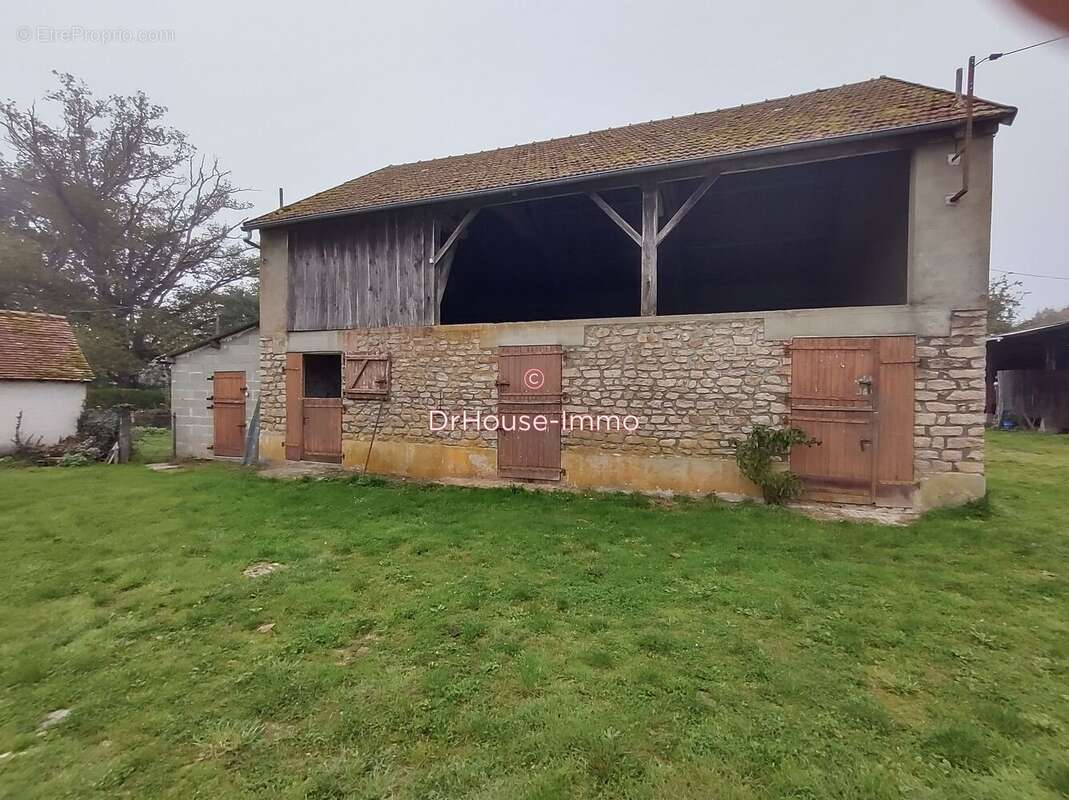 Maison à MONTCHEVRIER