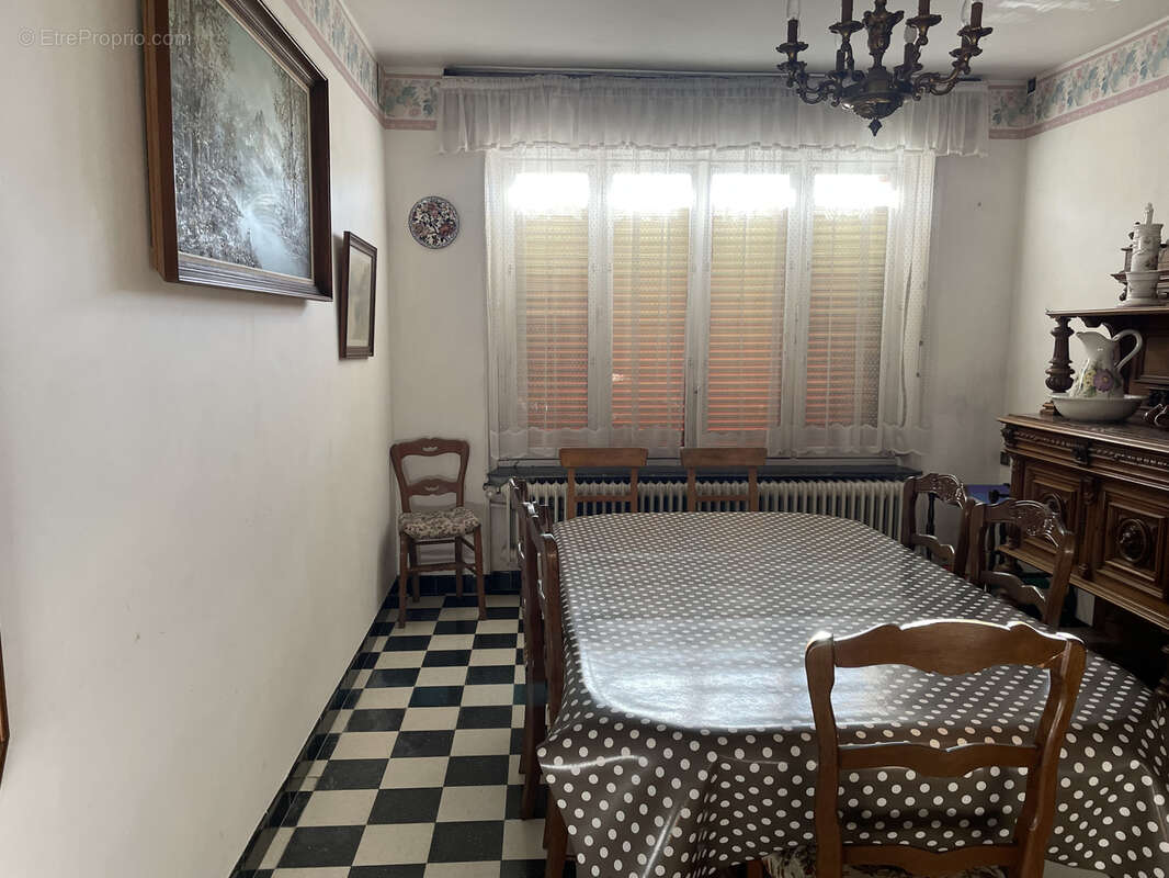 Maison à BUIRONFOSSE