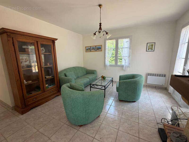 Brem sur mer 85 a 2 pas des plages dans quartier residentiel villa plain pied avec garage et jardin clos - photo 3