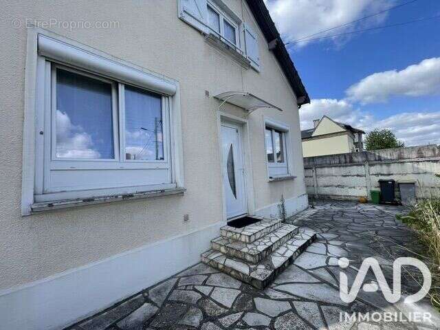 Photo 2