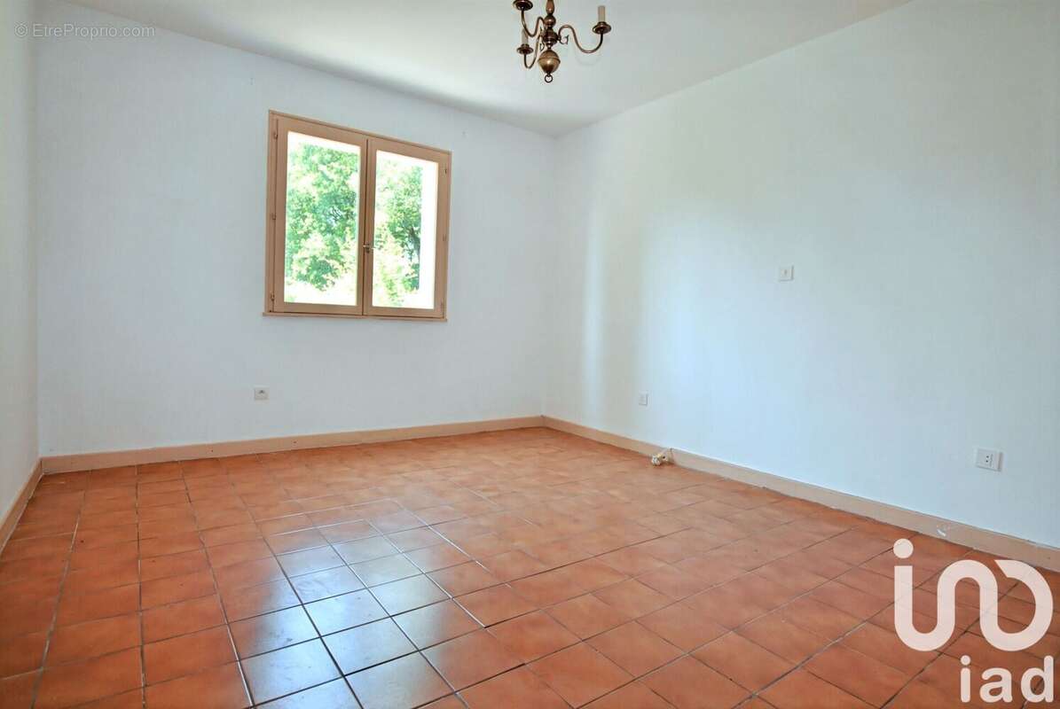 Photo 9 - Maison à SAINT-FARGEAU