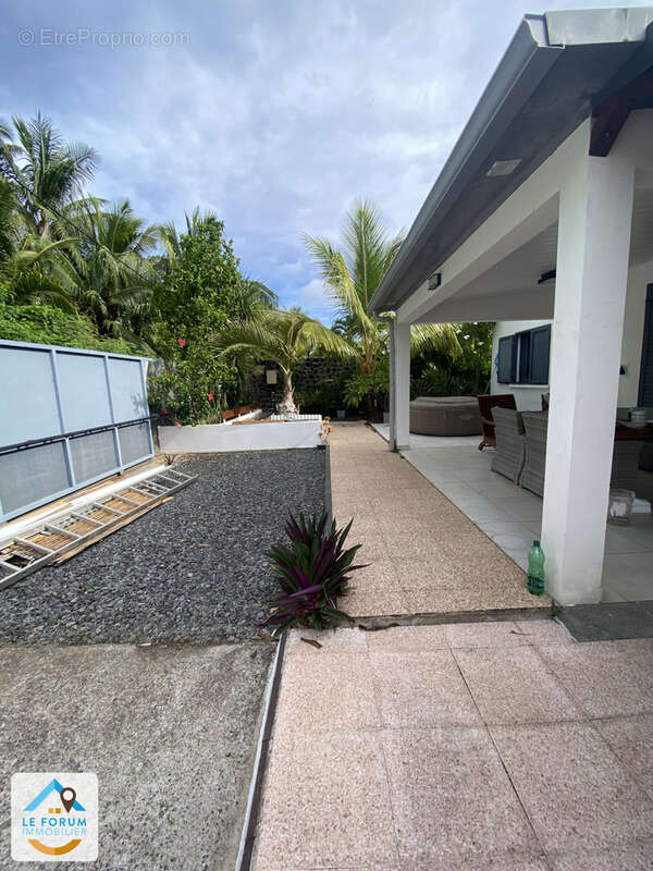 Maison à SAINT-JOSEPH