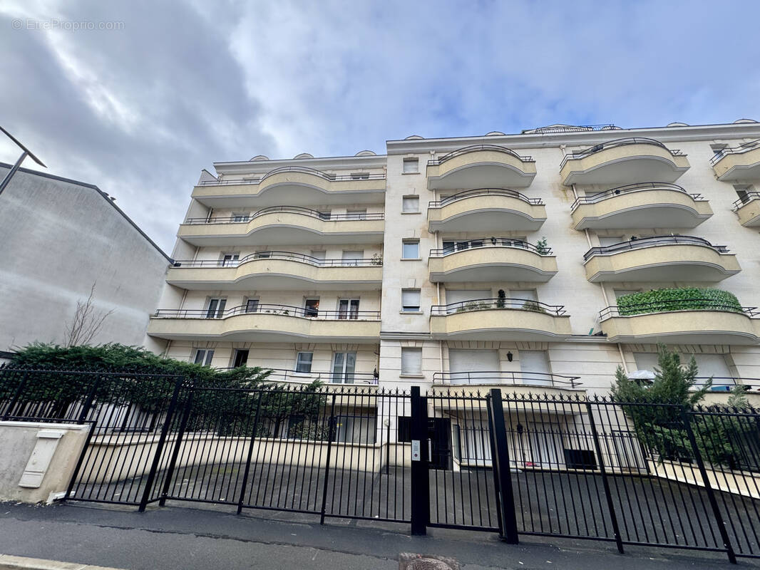 Appartement à ROSNY-SOUS-BOIS