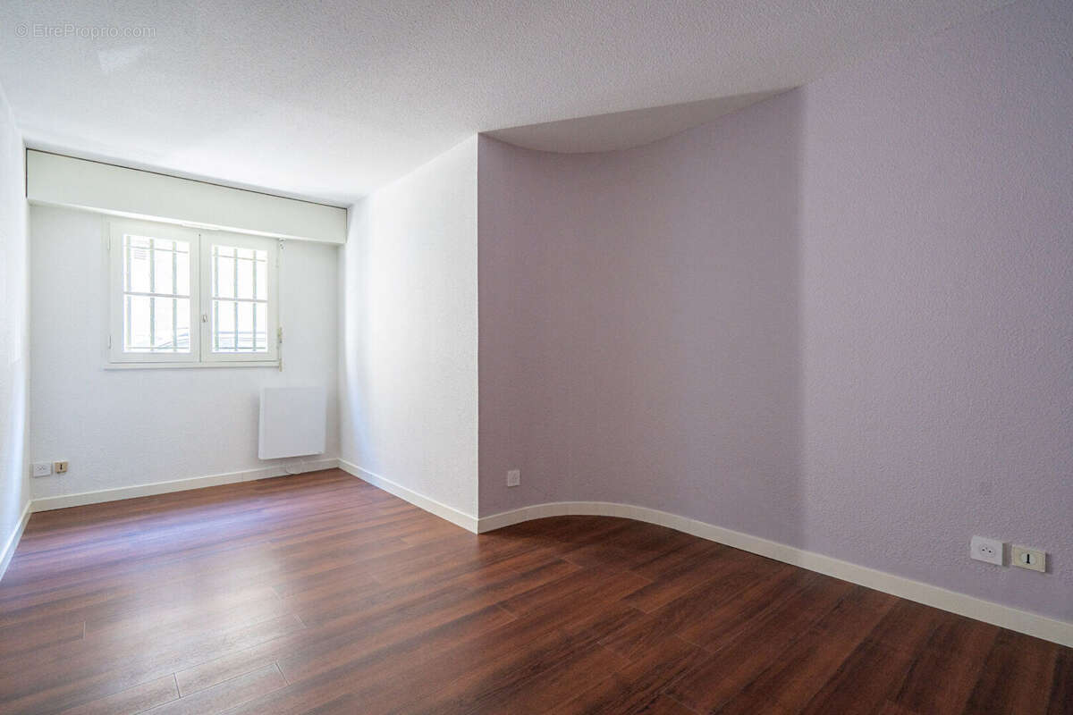Bordeaux Fondaudège - Appartement T3 de 69 m² avec jardin de 60 m² et parking - photo 11