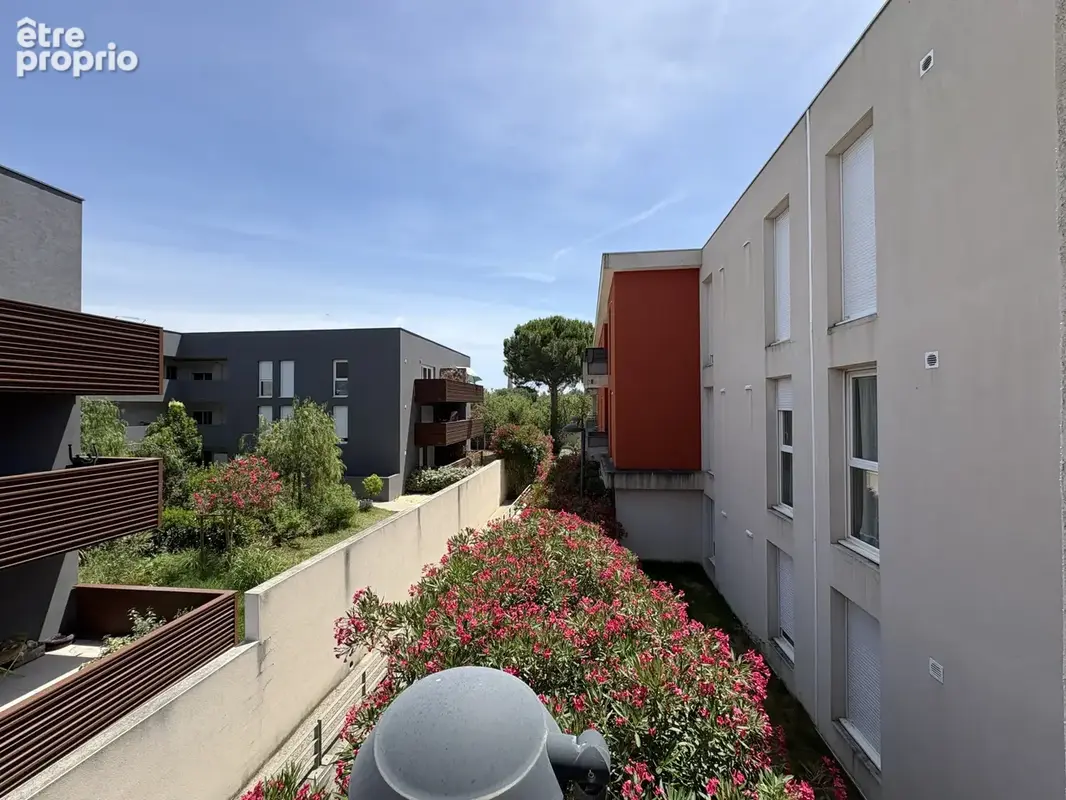 Castelnau-Le-Lez. Bel appartement 2/3 pièces avec ascenseur, terrasse & parking. - photo 6