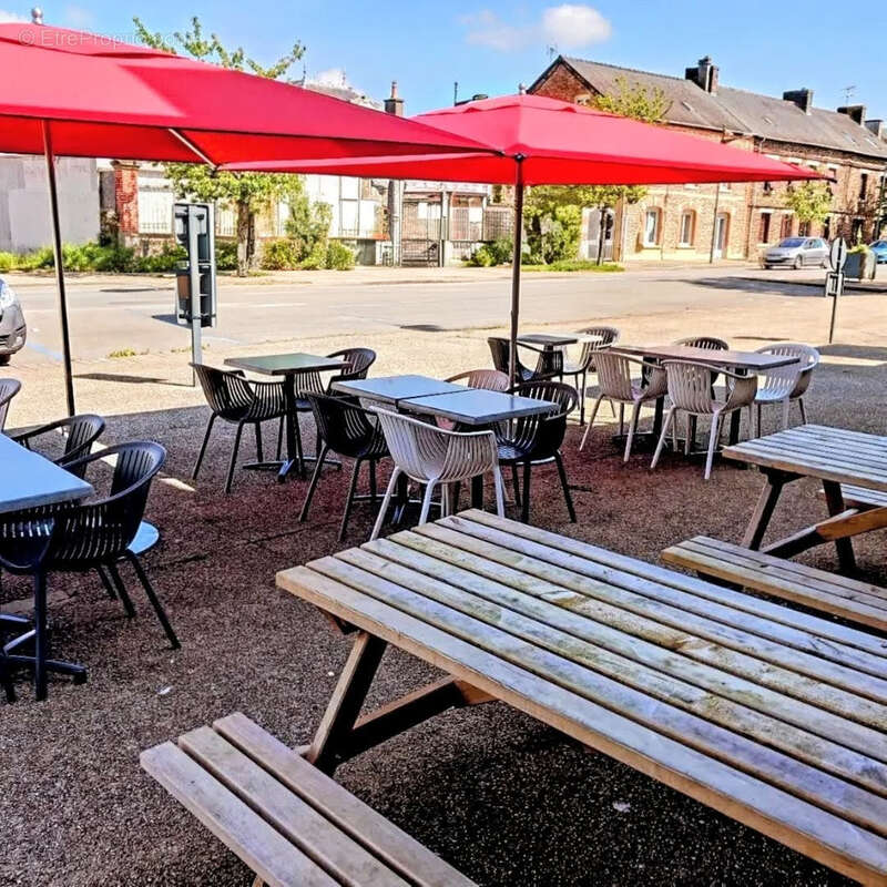 Commerce à PLELAN-LE-GRAND