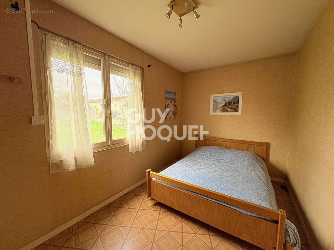 Maison à VILLENAVE-D'ORNON