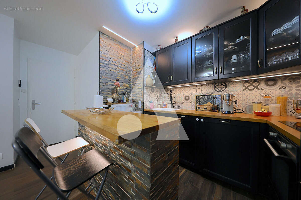 Appartement à CORBEIL-ESSONNES