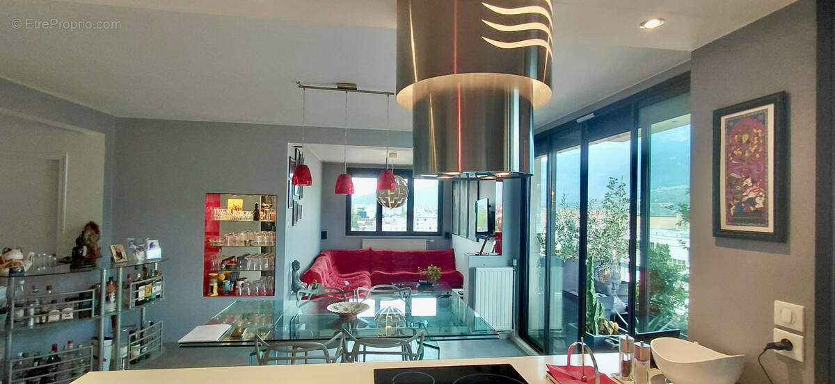 Appartement à ECHIROLLES