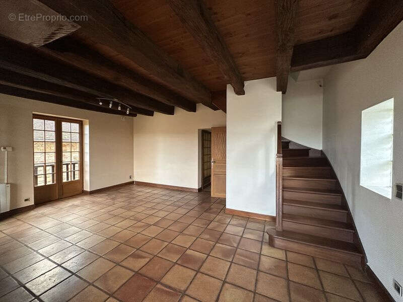 Maison à SAINT-MICHEL-LOUBEJOU