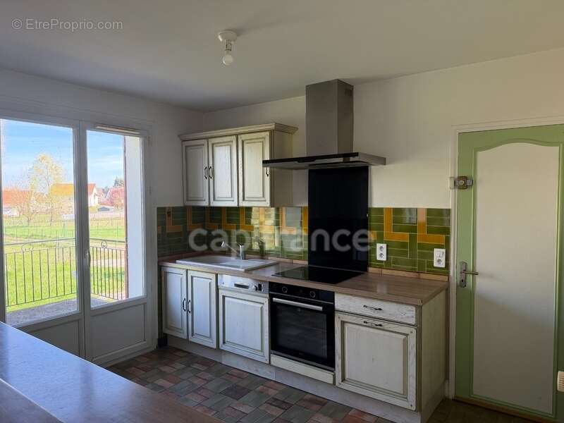Maison à vendre 6 pièces PONTIGNY (89) de 136 M2 4 chambres Terrain garage plus bâtiment - photo 2