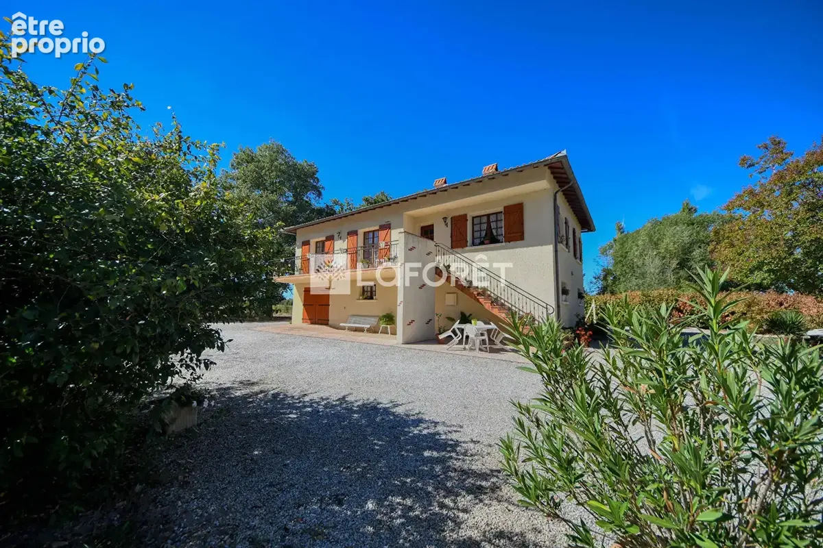 Photo Maison à Lisle-Sur-Tarn au prix de 274 000€