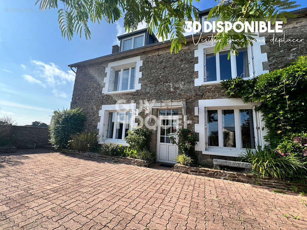 Maison à SAINT-COULOMB