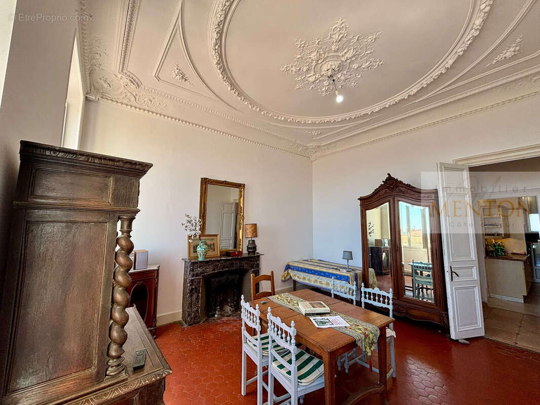 Appartement à MENTON